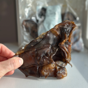 Snack't - Mrk Hestehud fra inderret