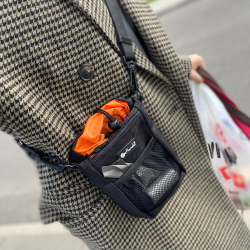 Petlando Crossbody Godbidstaske - sort/orange